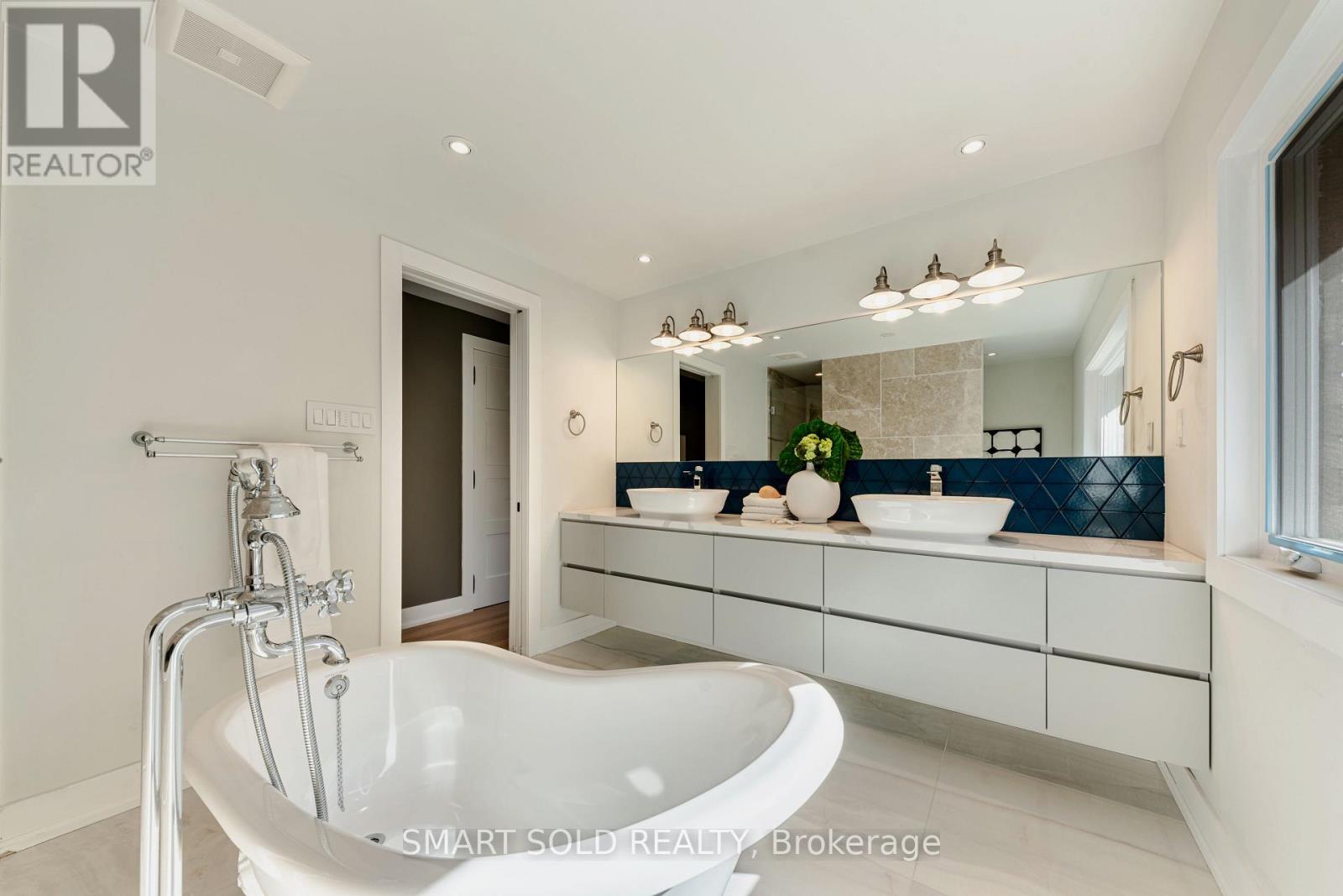 231 Hounslow Avenue, Toronto, Ontario  M2N 2B5 - Photo 19 - C14113780