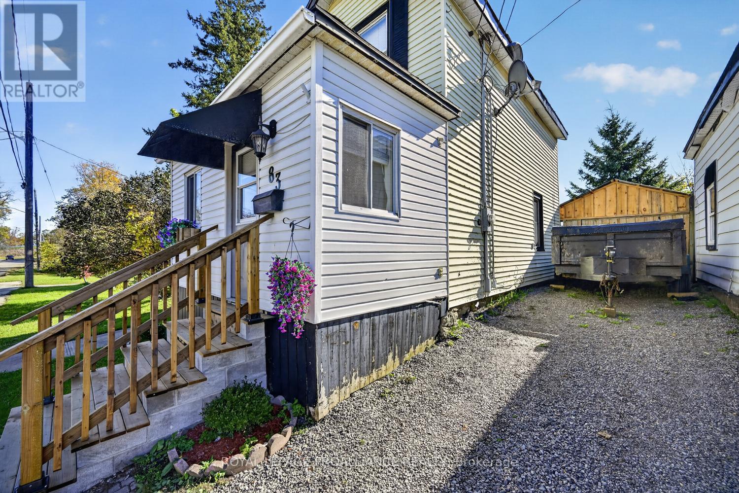 83 Louis Street, Brockville, Ontario  K6V 4H6 - Photo 2 - X14113758
