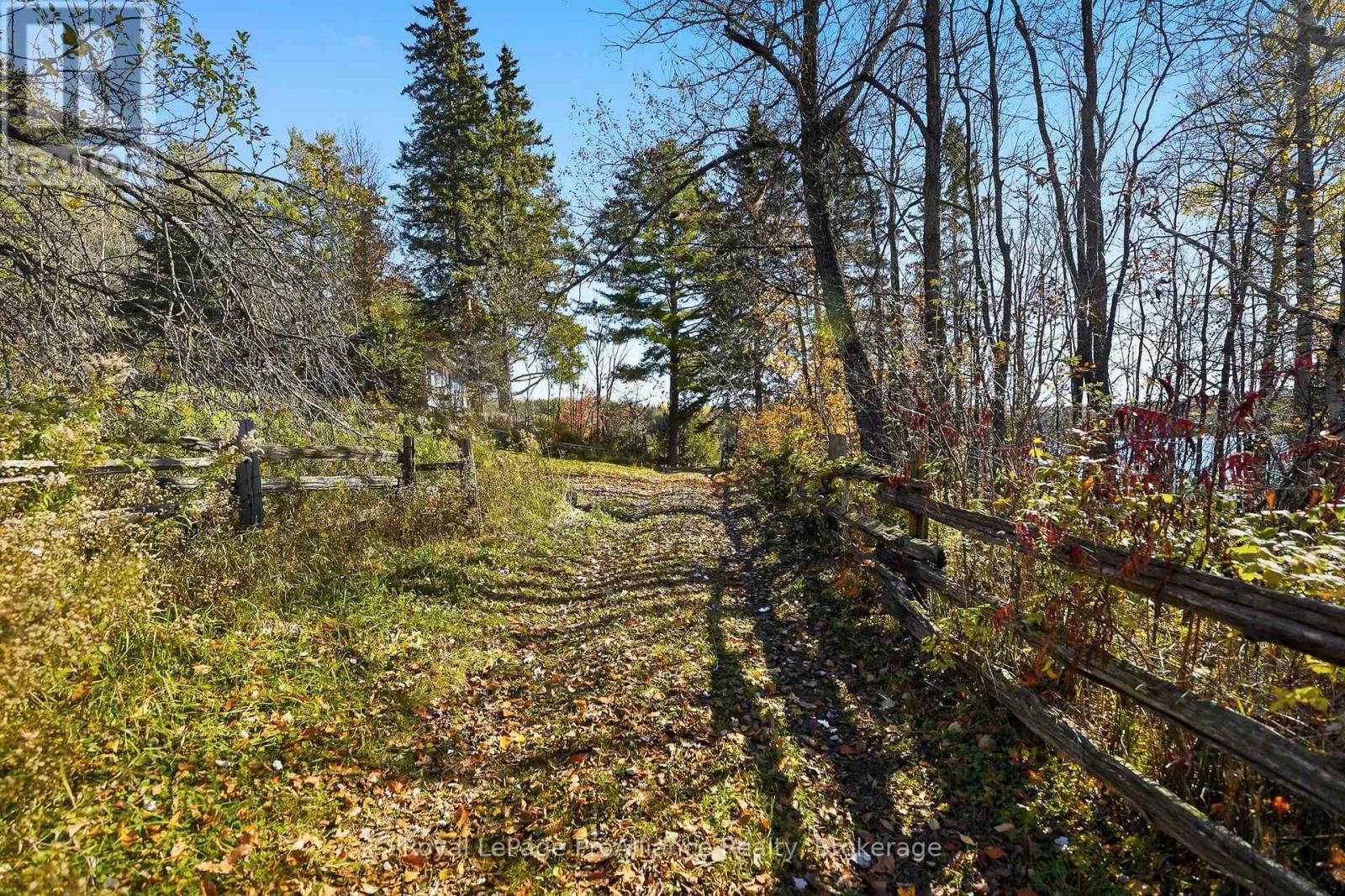 B - 72 Bridge Street, Addington Highlands, Ontario  K0H 1K0 - Photo 45 - X14113818