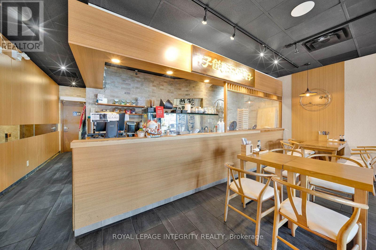 1-3 - 261 Centrepointe Drive, Ottawa, Ontario  K2G 6E8 - Photo 11 - X14113792