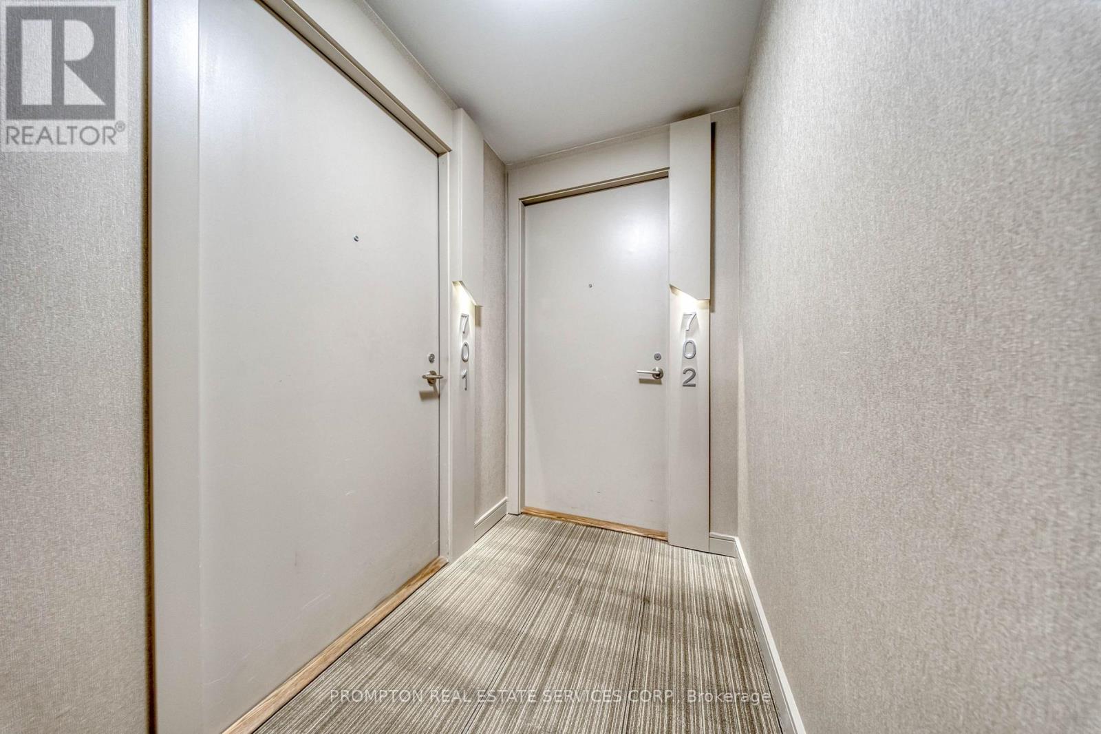 701 - 2 Sonic Way, Toronto (Flemingdon Park), Ontario  M3C 0P2 - Photo 5 - C14113786
