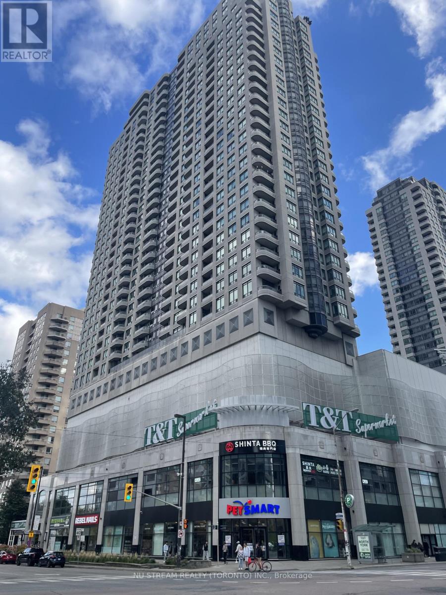 915 - 33 EMPRESS AVENUE, Toronto, Ontario