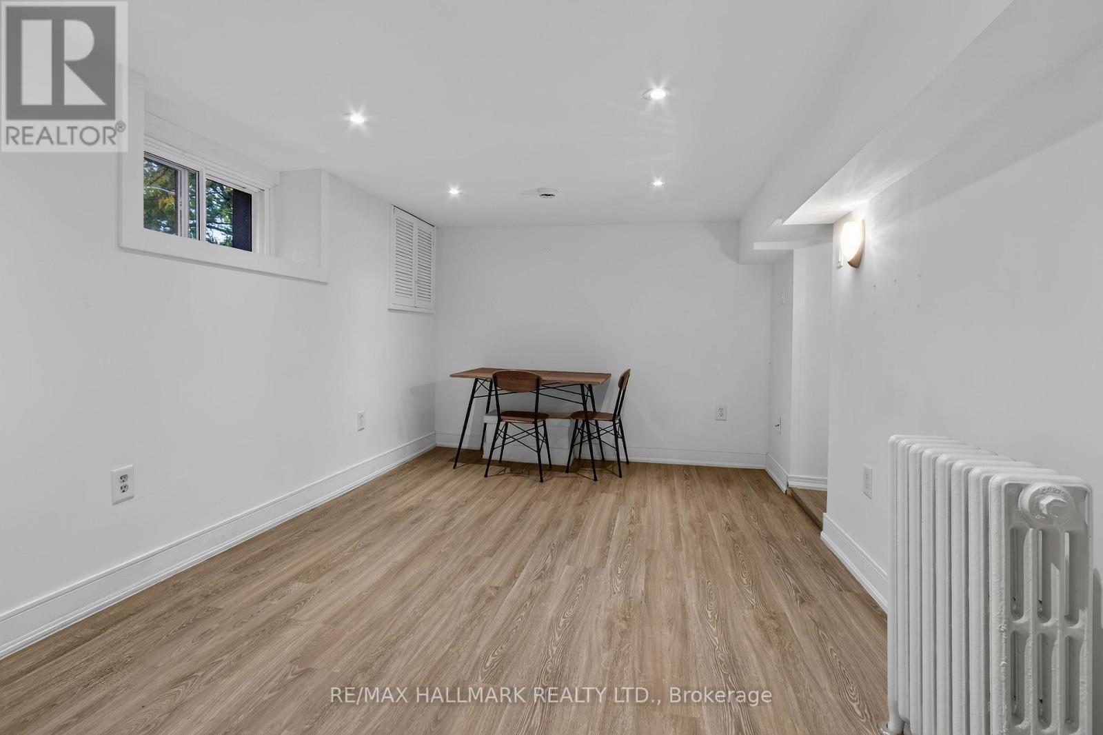 27 Bexhill Lower Avenue, Toronto (Clairlea-Birchmount), Ontario  M1L 3B5 - Photo 8 - E14113790