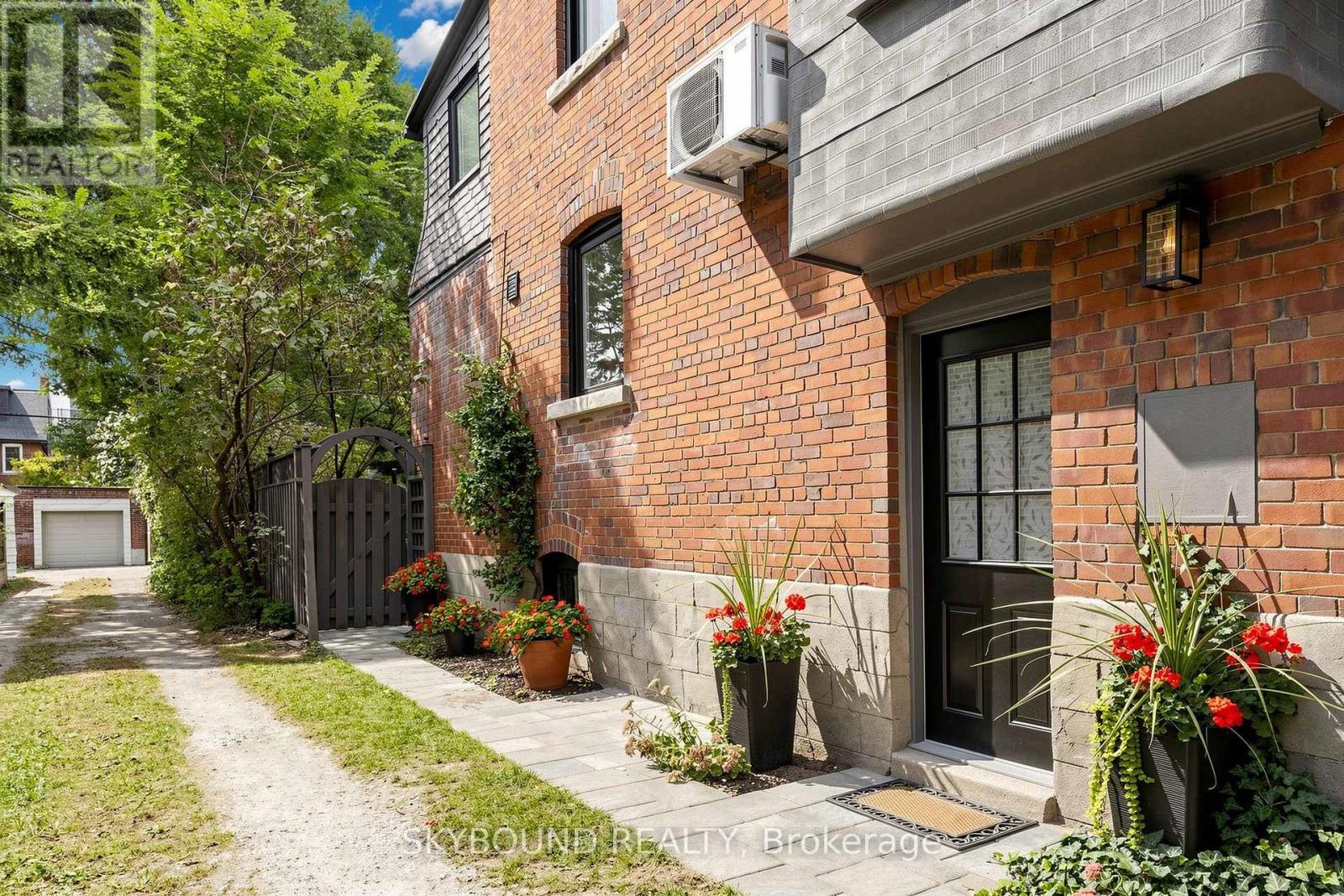 156 Hampton Avenue S, Toronto (North Riverdale), Ontario  M4K 2Z1 - Photo 39 - E14113800
