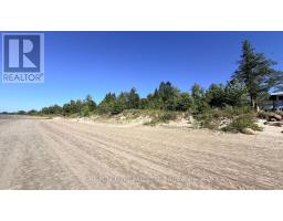 1554 SHORE LANE, Wasaga Beach, Ontario