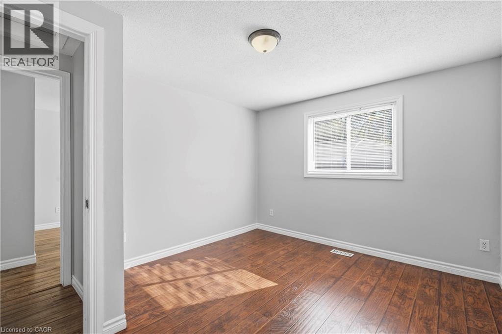 1073 Langs Circle, Cambridge, Ontario  N3H 5E6 - Photo 13 - 40873528