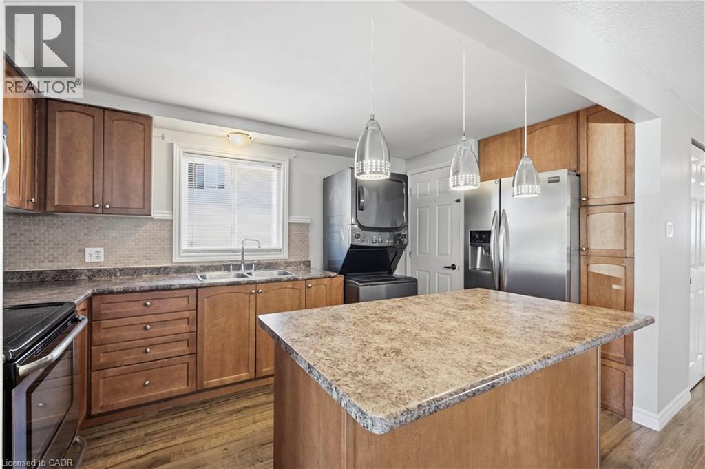 1073 Langs Circle, Cambridge, Ontario  N3H 5E6 - Photo 7 - 40873528