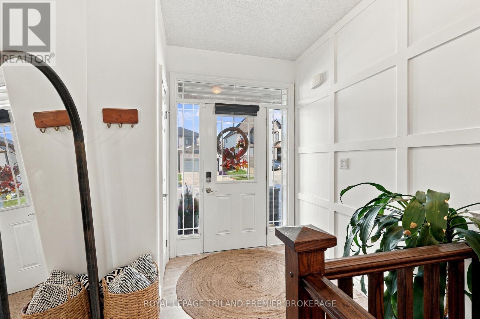 745 Kleinburg Drive, London North, Ontario  N5X 0J8 - Photo 4 - X14113846