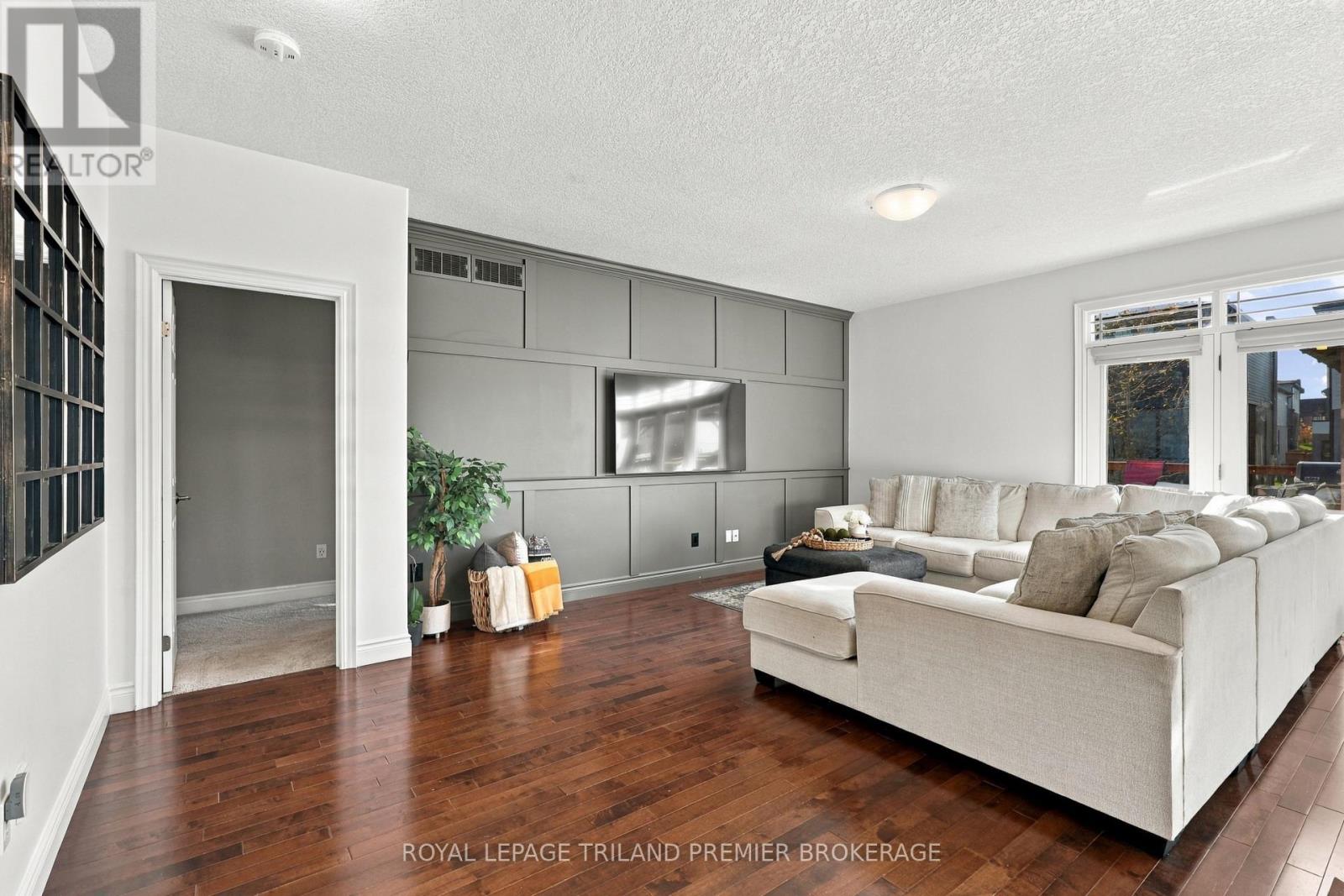 745 Kleinburg Drive, London North, Ontario  N5X 0J8 - Photo 6 - X14113846