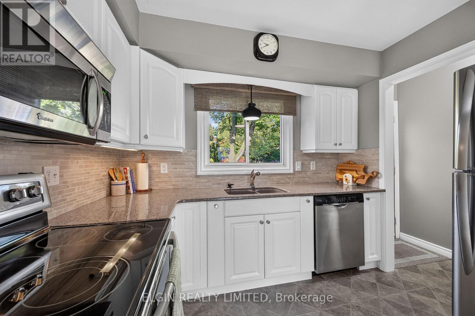 6 Aldborough Avenue, St. Thomas, Ontario  N5R 5H2 - Photo 11 - X14113876