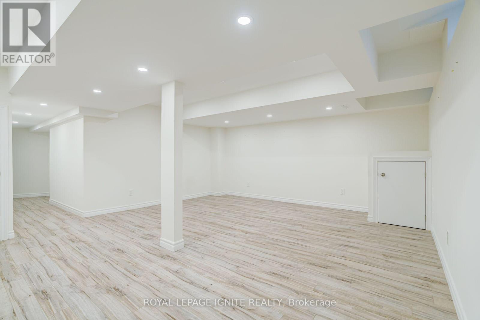 5 Sleeky Lane, Ajax, Ontario  L1T 0P4 - Photo 45 - E13864184