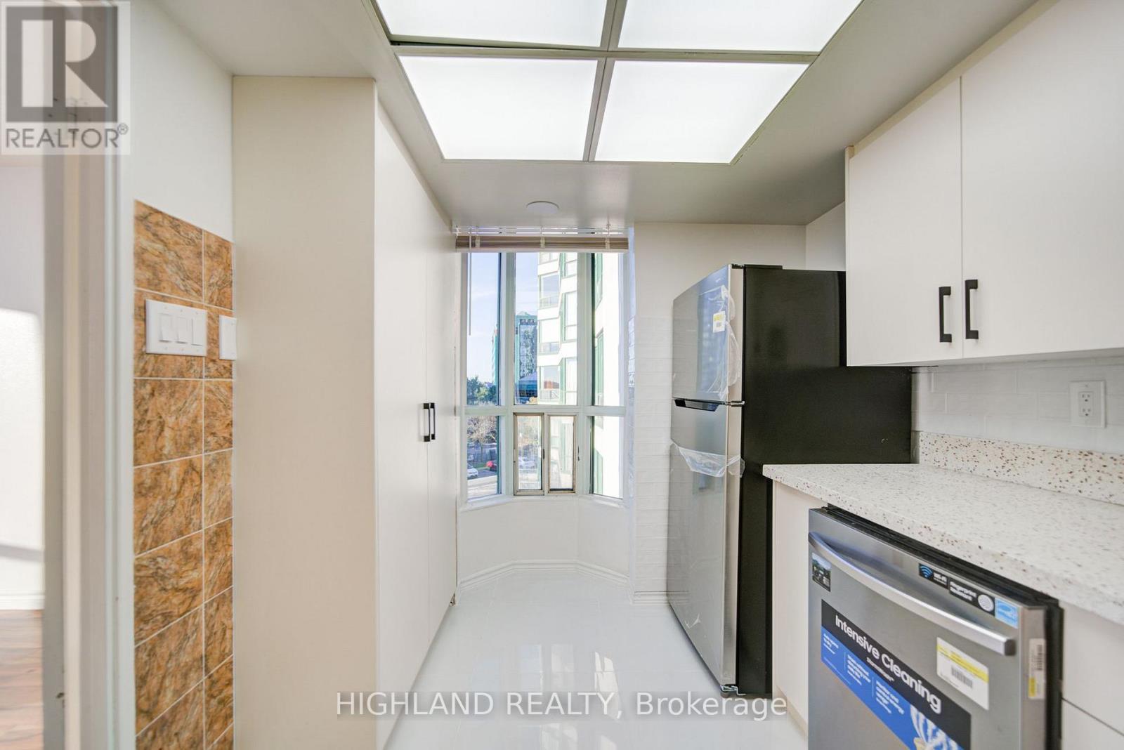 412 - 4470 Tucana Court, Mississauga, Ontario  L5R 3K8 - Photo 21 - W14108720