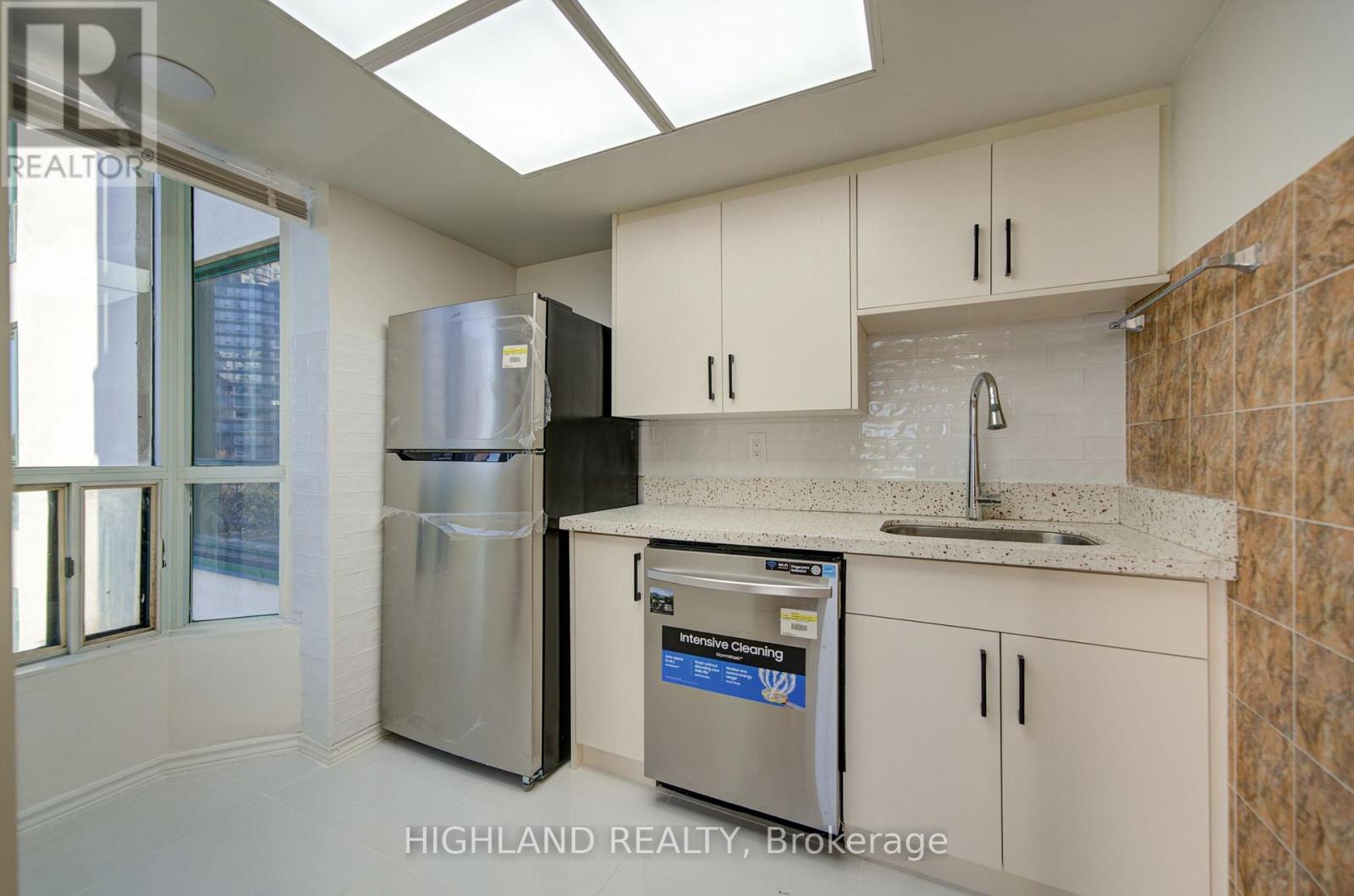 412 - 4470 Tucana Court, Mississauga, Ontario  L5R 3K8 - Photo 16 - W14108720