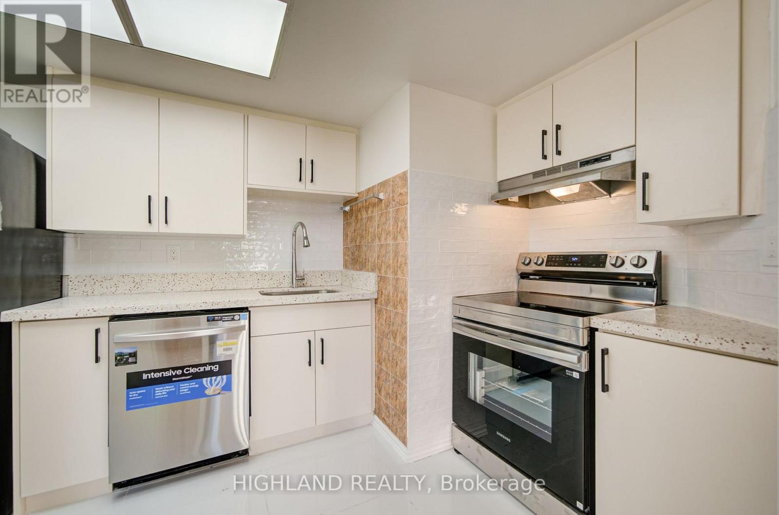 412 - 4470 Tucana Court, Mississauga, Ontario  L5R 3K8 - Photo 17 - W14108720