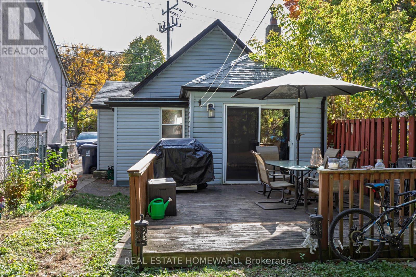 212 Clonmore Drive, Toronto (Birchcliffe-Cliffside), Ontario  M1N 1Y1 - Photo 35 - E14113880