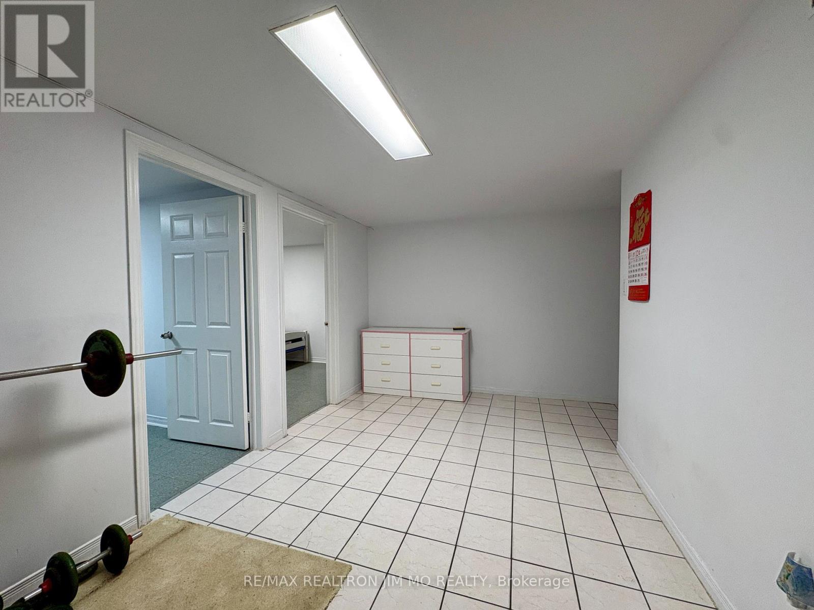 BASEMENT - 39 HARTLEYWOOD DRIVE, Toronto, Ontario