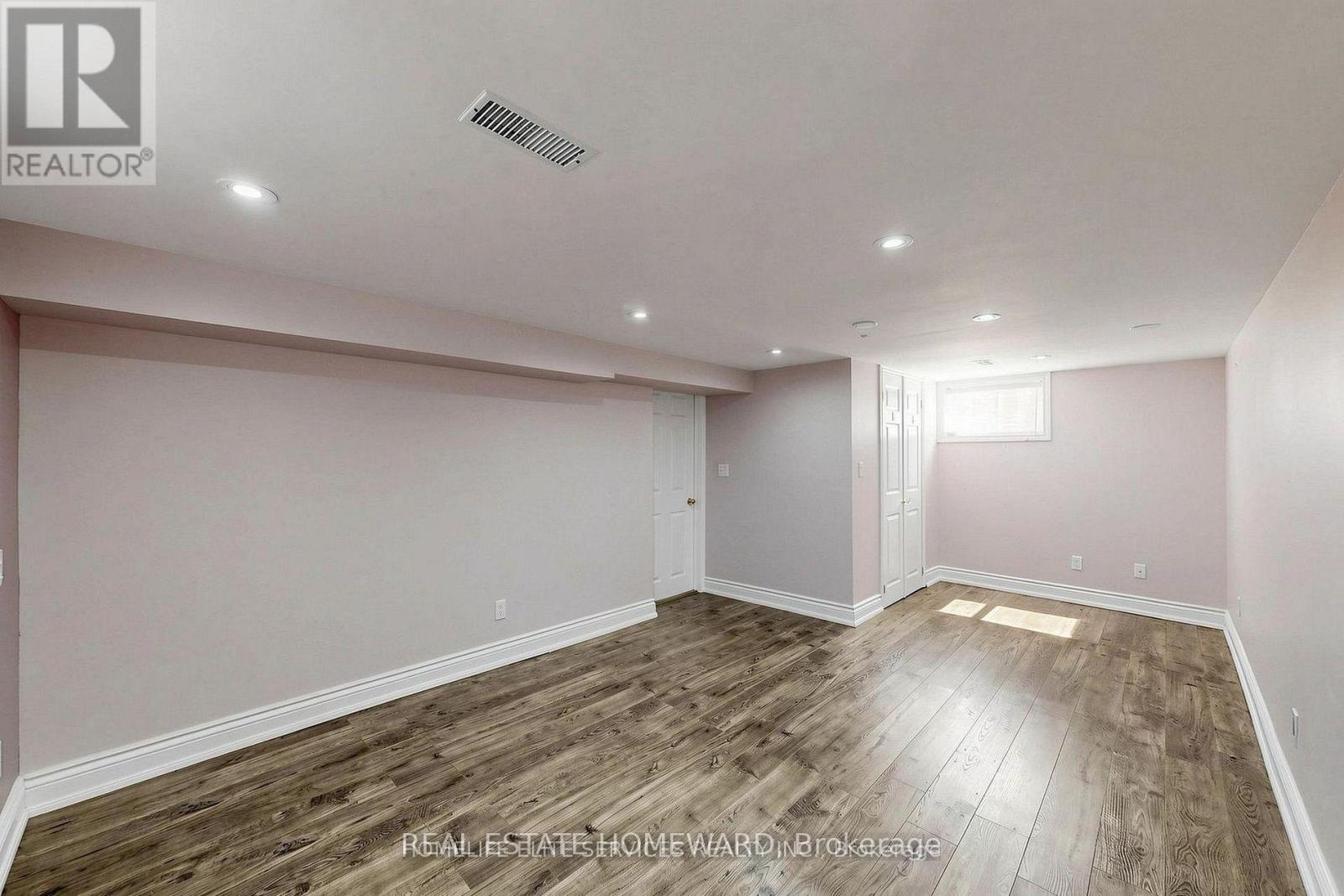 Lower - 48 Frey Crescent, Toronto (Wexford-Maryvale), Ontario  M1R 2C7 - Photo 16 - E14113902