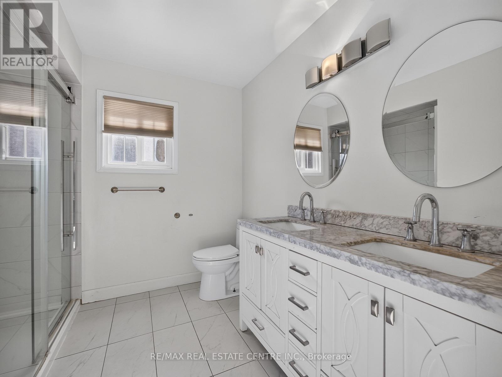 15 Hedgerow Avenue, Brampton, Ontario  L6Y 3C4 - Photo 25 - W14113884