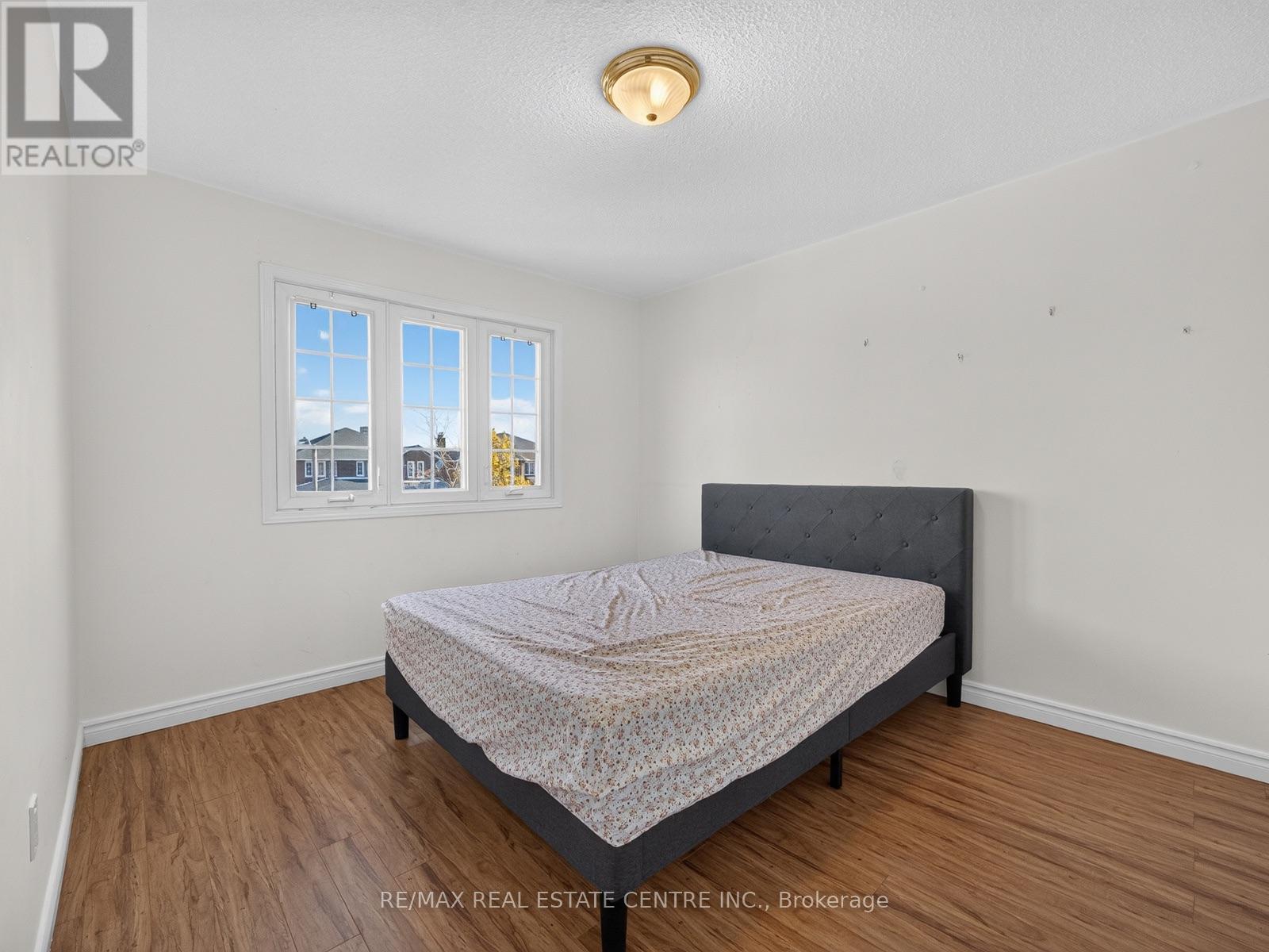15 Hedgerow Avenue, Brampton, Ontario  L6Y 3C4 - Photo 26 - W14113884