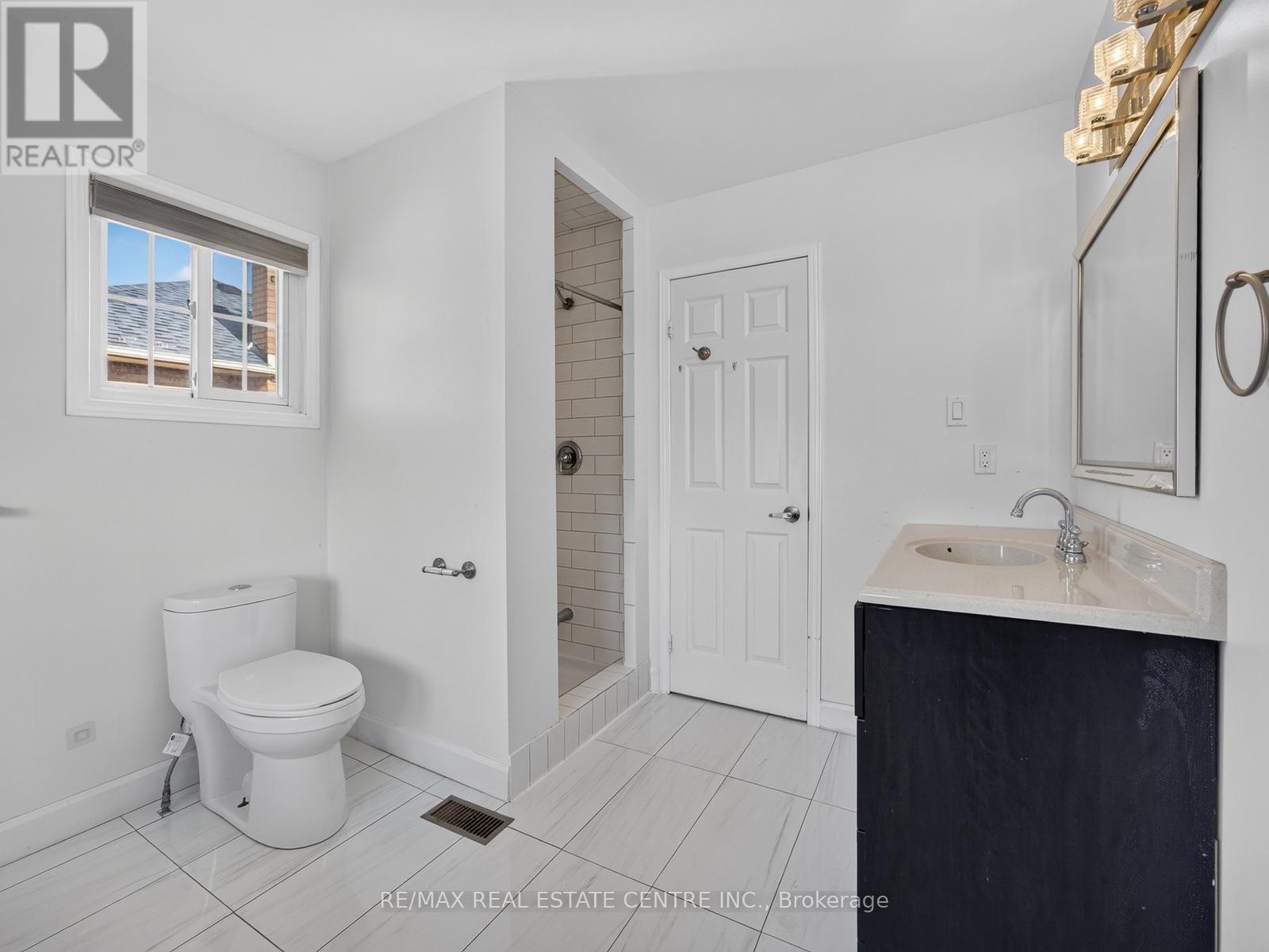 15 Hedgerow Avenue, Brampton, Ontario  L6Y 3C4 - Photo 32 - W14113884