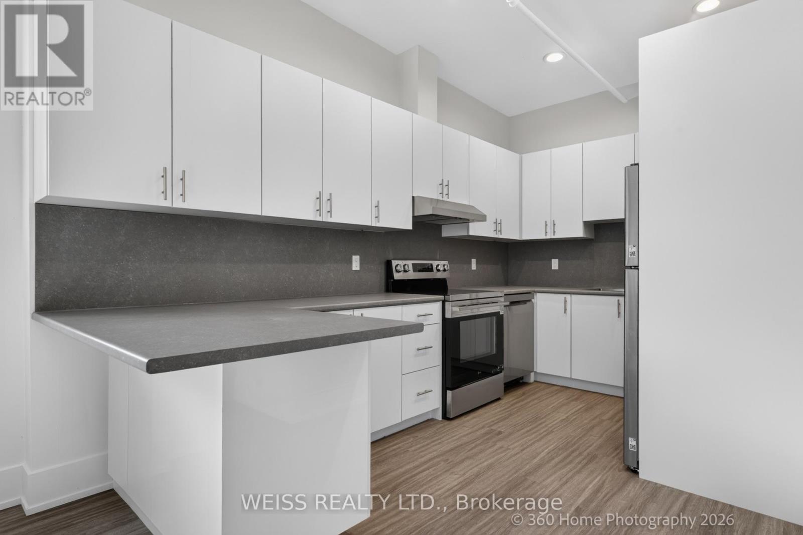 2 - 897 Lansdowne Avenue, Toronto, Ontario  M6H 3Z2 - Photo 4 - W14113886