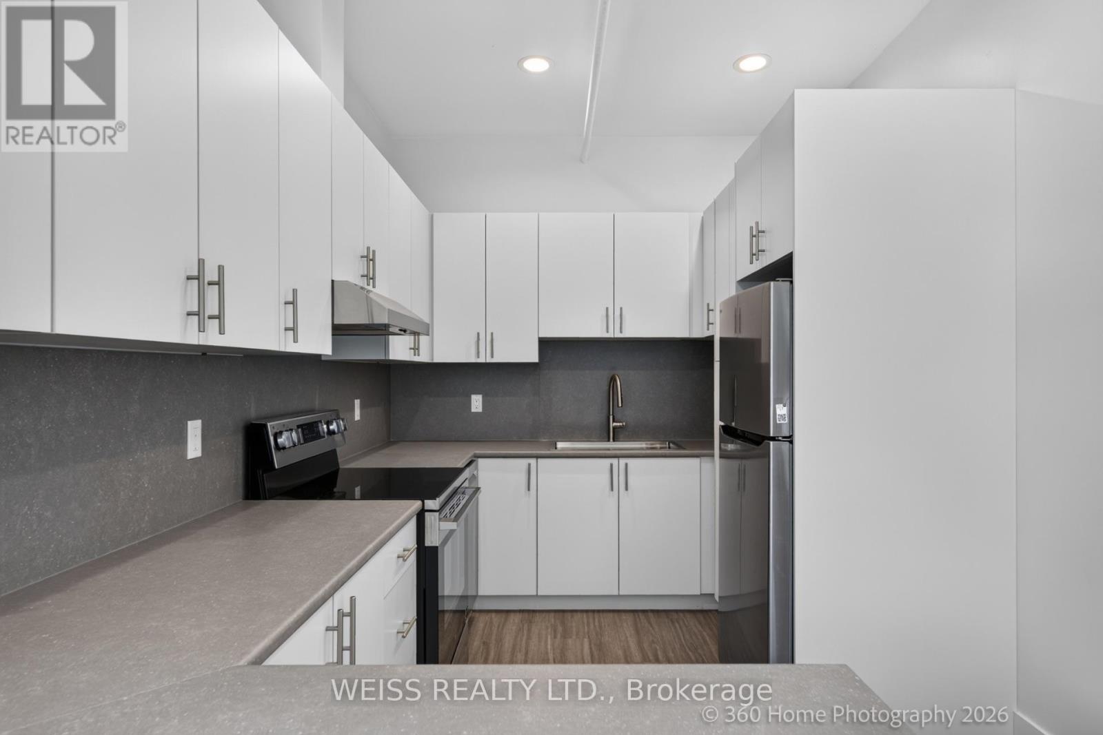 2 - 897 Lansdowne Avenue, Toronto, Ontario  M6H 3Z2 - Photo 8 - W14113886