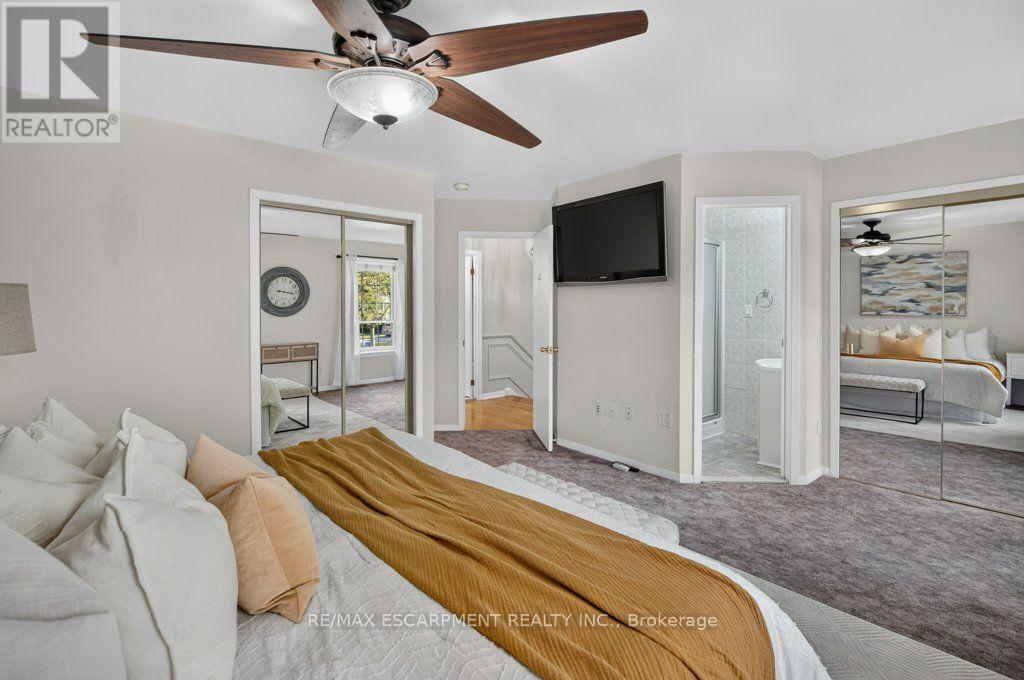600 Holly Hill Crescent, Burlington, Ontario  L7L 3Z7 - Photo 22 - W14113900