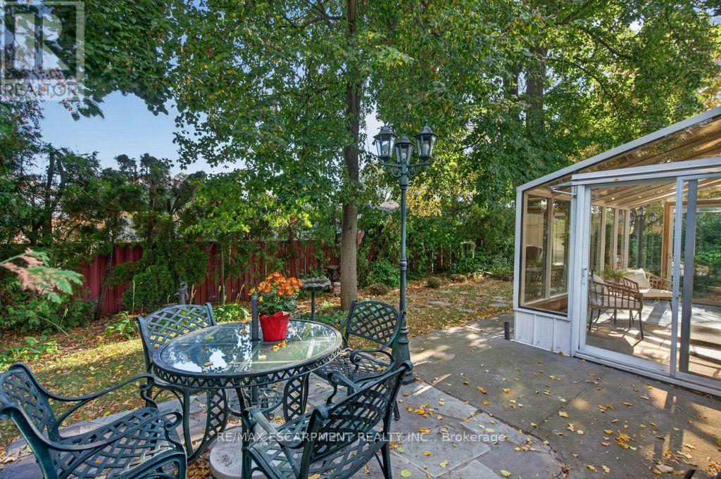 600 Holly Hill Crescent, Burlington, Ontario  L7L 3Z7 - Photo 39 - W14113900