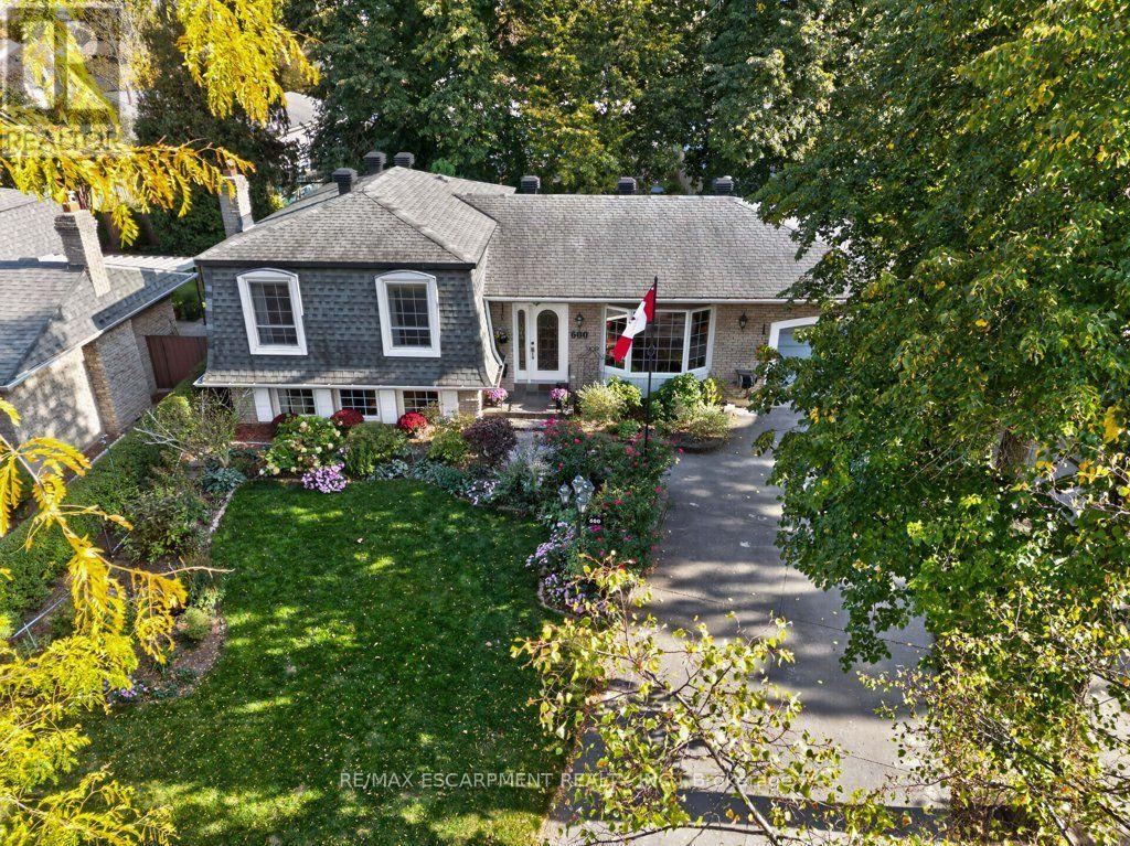 600 Holly Hill Crescent, Burlington, Ontario  L7L 3Z7 - Photo 44 - W14113900
