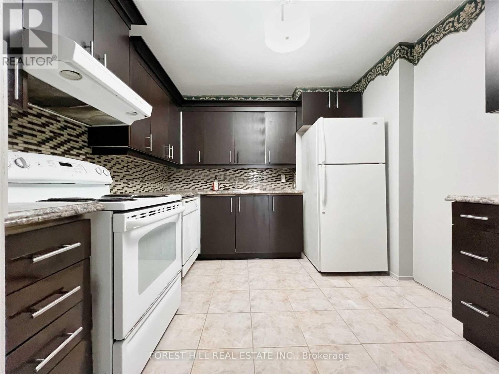 1506 - 3559 Eglinton Avenue, Toronto, Ontario  M6M 5C6 - Photo 2 - W14112136
