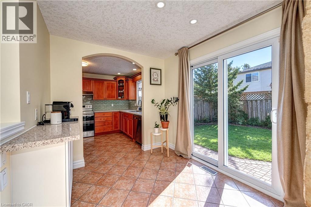 733 Chesapeake Drive, Waterloo, Ontario  N2K 4G3 - Photo 16 - 40873799