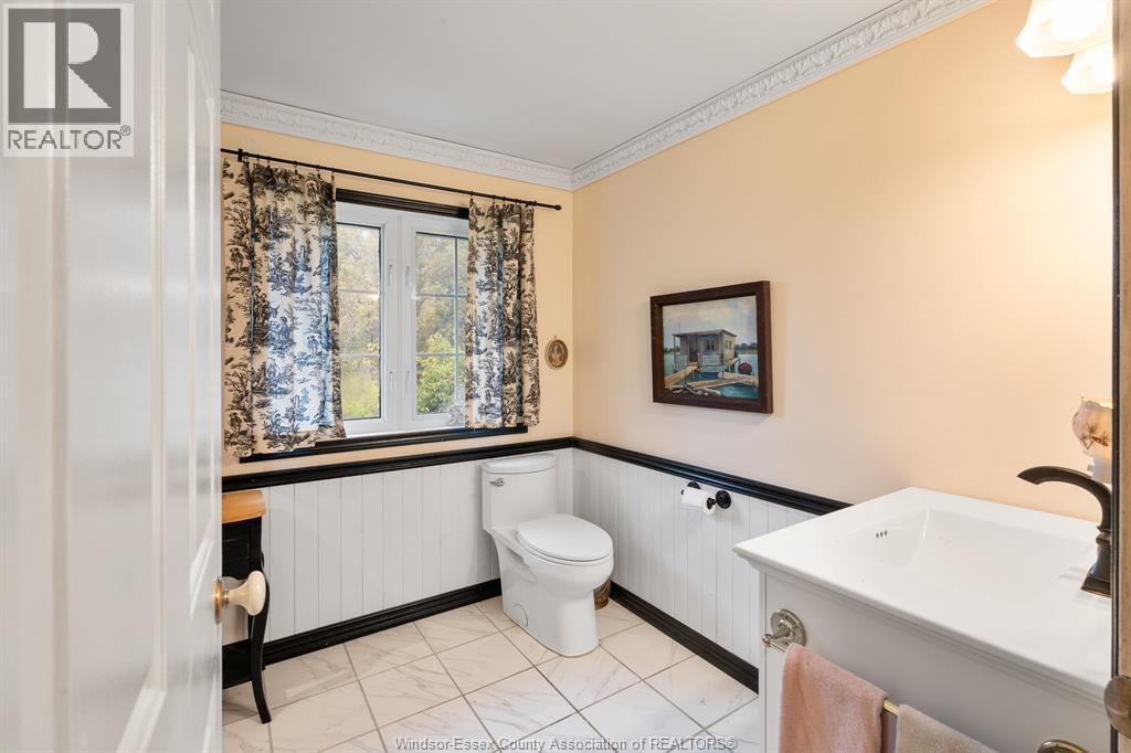9517 Malden Road, LaSalle, Ontario