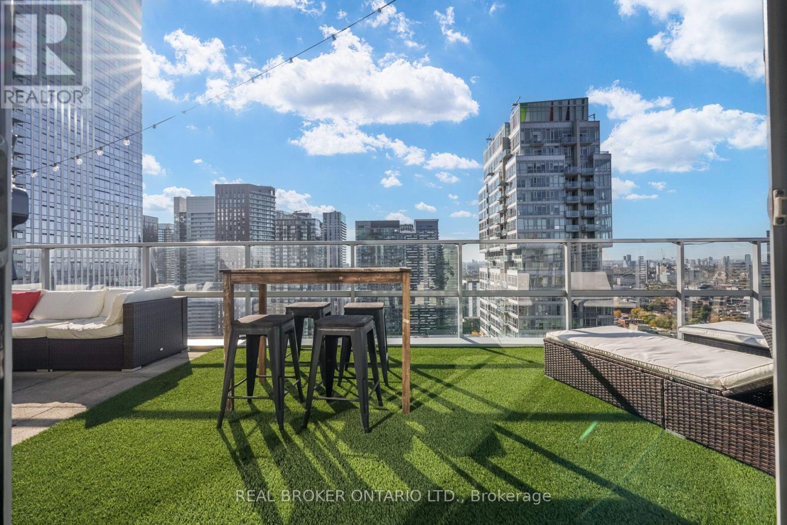 Ph02 - 126 Simcoe Street, Toronto, Ontario  M5H 4E6 - Photo 22 - C14113940
