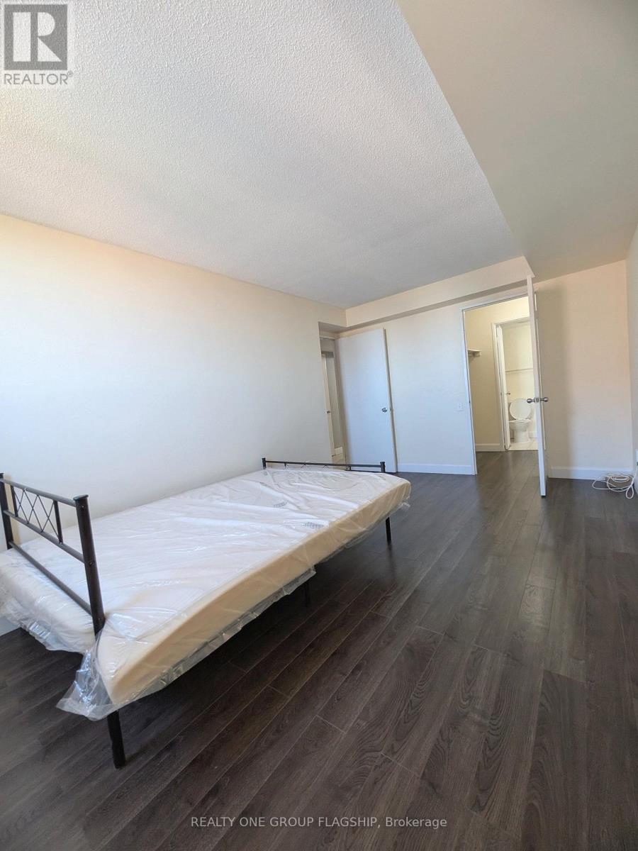 1010 - 2460 Eglinton Avenue E, Toronto (Eglinton East), Ontario  M1K 5J7 - Photo 14 - E14113912