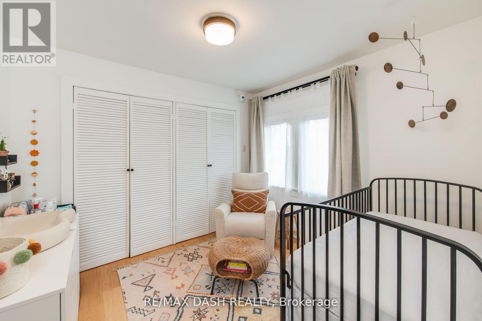 74 Oak Park Avenue, Toronto, Ontario M4C 4M3 - Photo 10 - E13790254