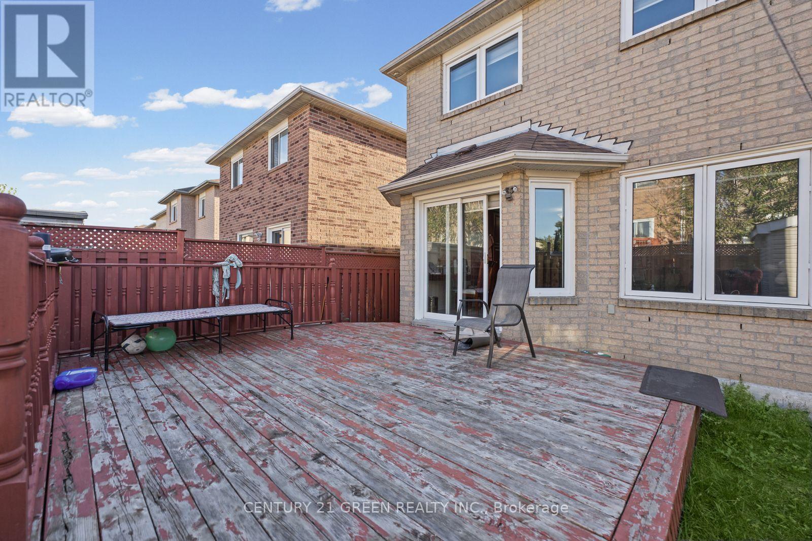 215 Kingknoll Drive, Brampton, Ontario  L6Y 4X4 - Photo 27 - W14113330