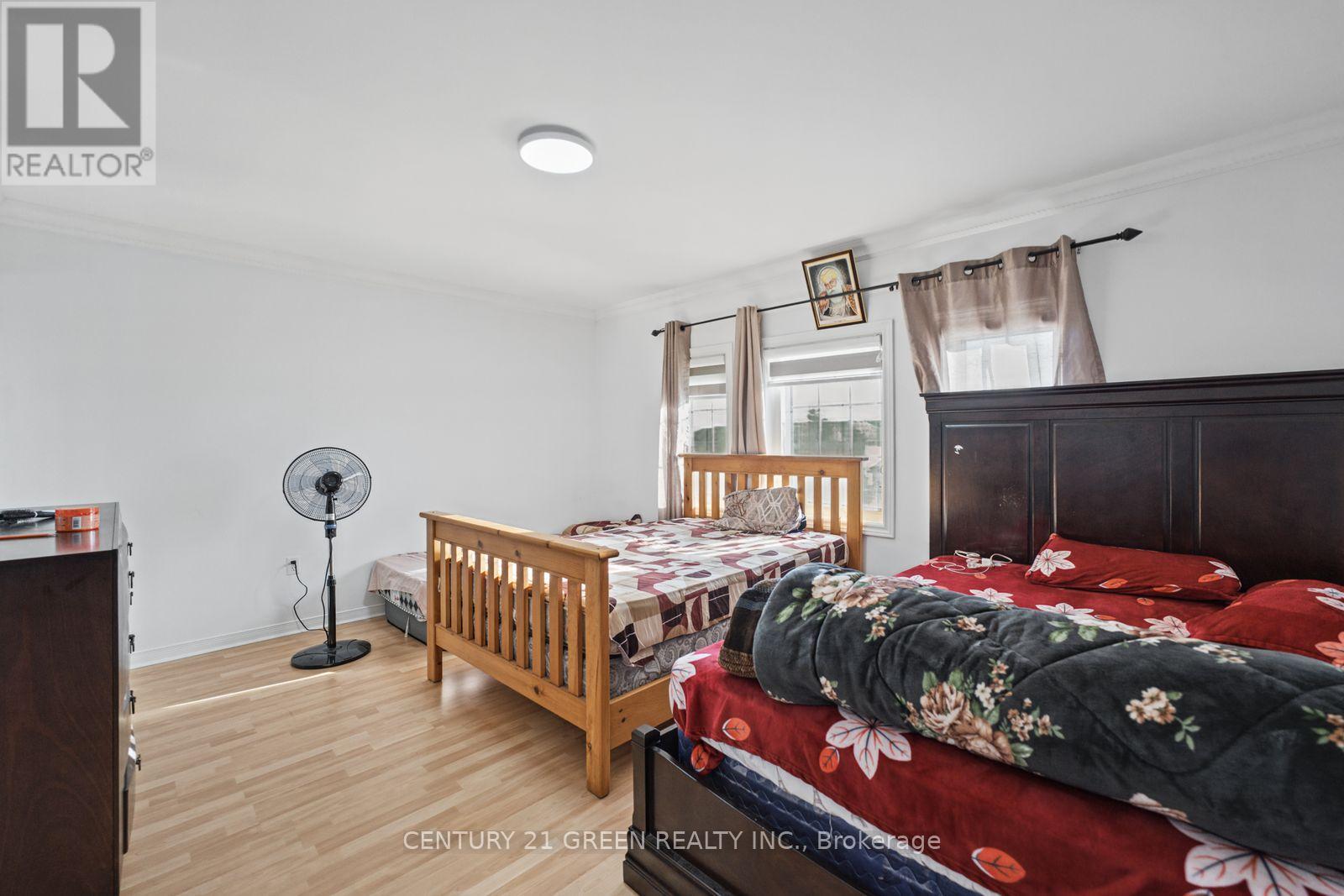 215 Kingknoll Drive, Brampton, Ontario  L6Y 4X4 - Photo 29 - W14113330