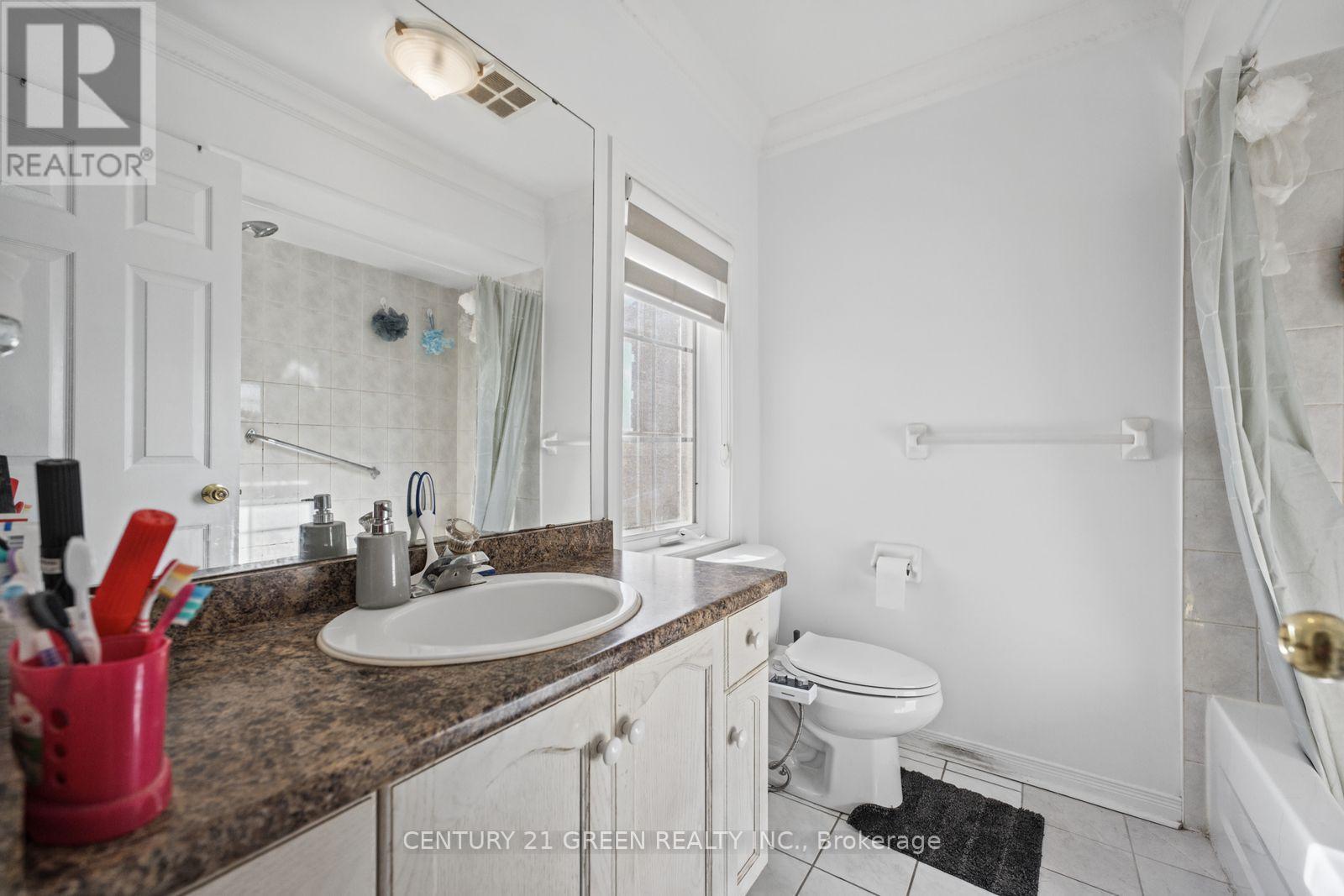215 Kingknoll Drive, Brampton, Ontario  L6Y 4X4 - Photo 34 - W14113330