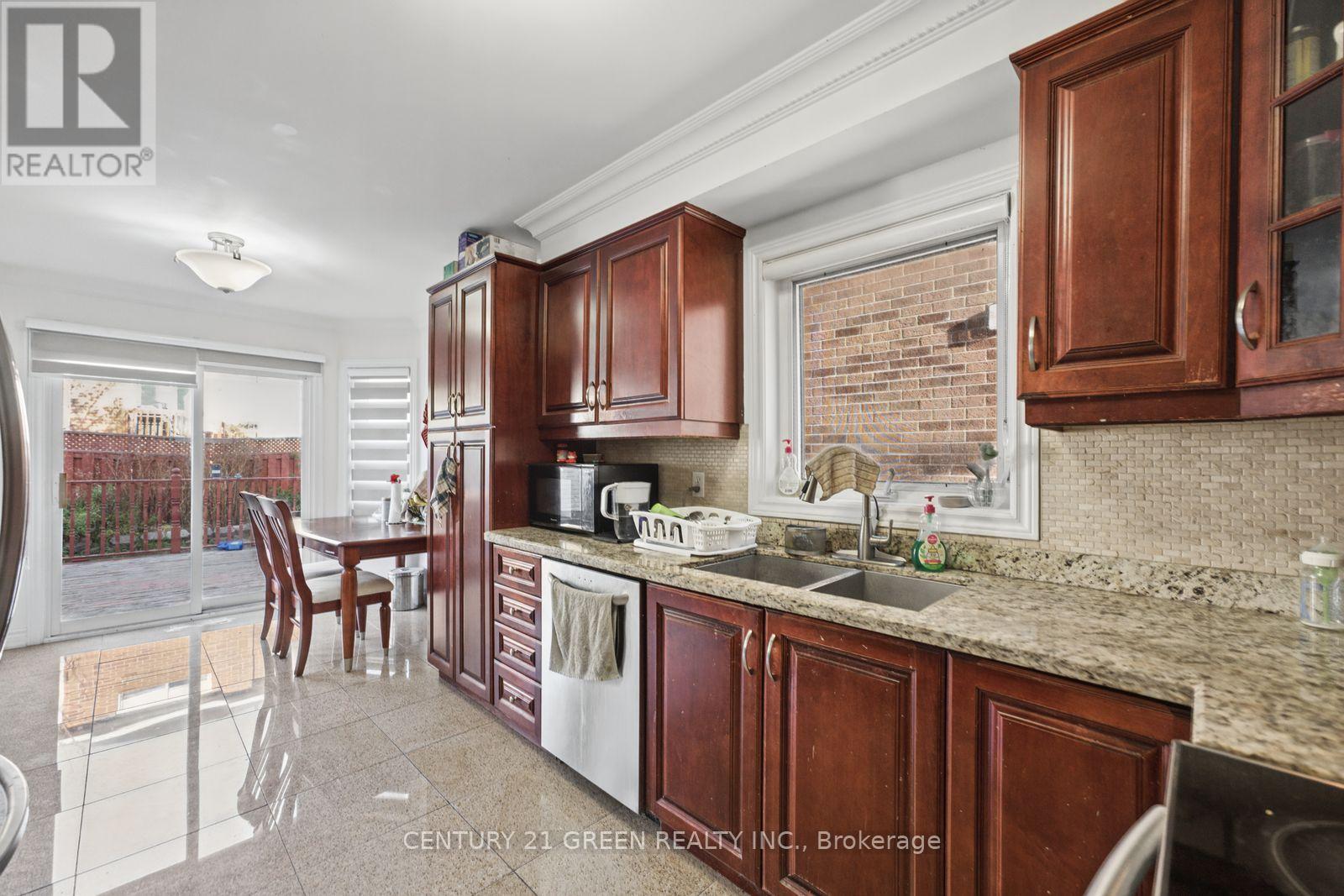 215 Kingknoll Drive, Brampton, Ontario  L6Y 4X4 - Photo 20 - W14113330