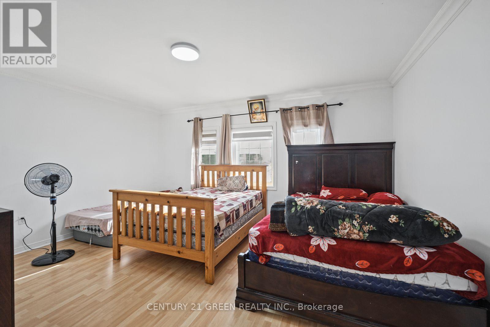 215 Kingknoll Drive, Brampton, Ontario  L6Y 4X4 - Photo 28 - W14113330