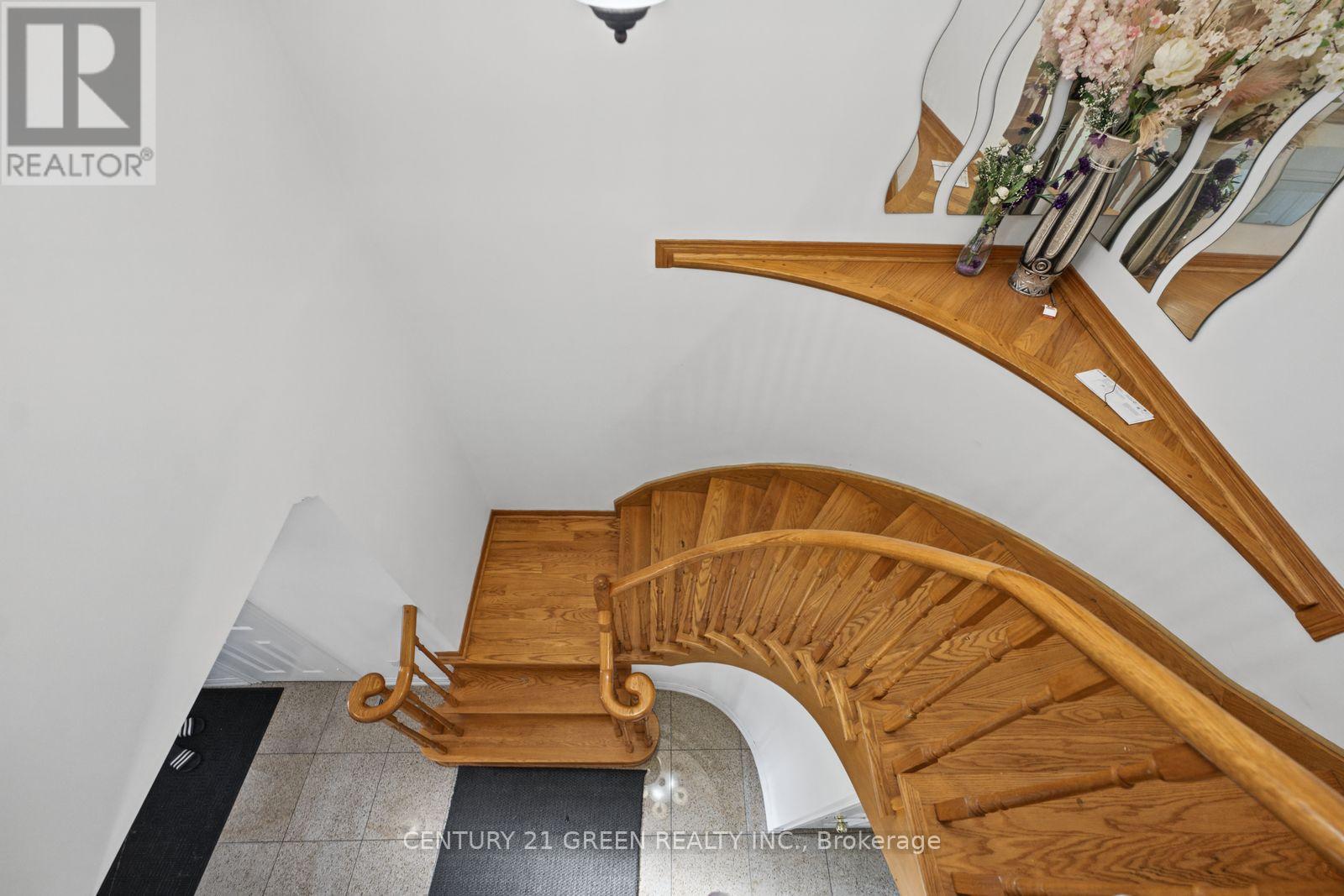 215 Kingknoll Drive, Brampton, Ontario  L6Y 4X4 - Photo 36 - W14113330