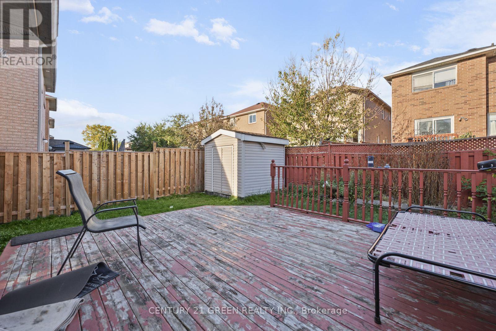 215 Kingknoll Drive, Brampton, Ontario  L6Y 4X4 - Photo 22 - W14113330