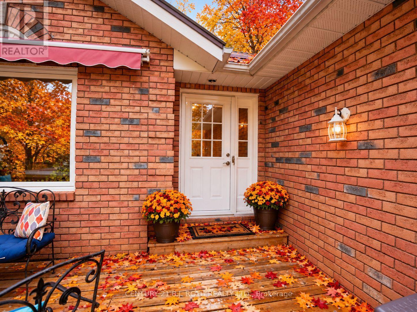 26 Bedford Road, Georgina, Ontario  L0E 1R0 - Photo 43 - N13827692