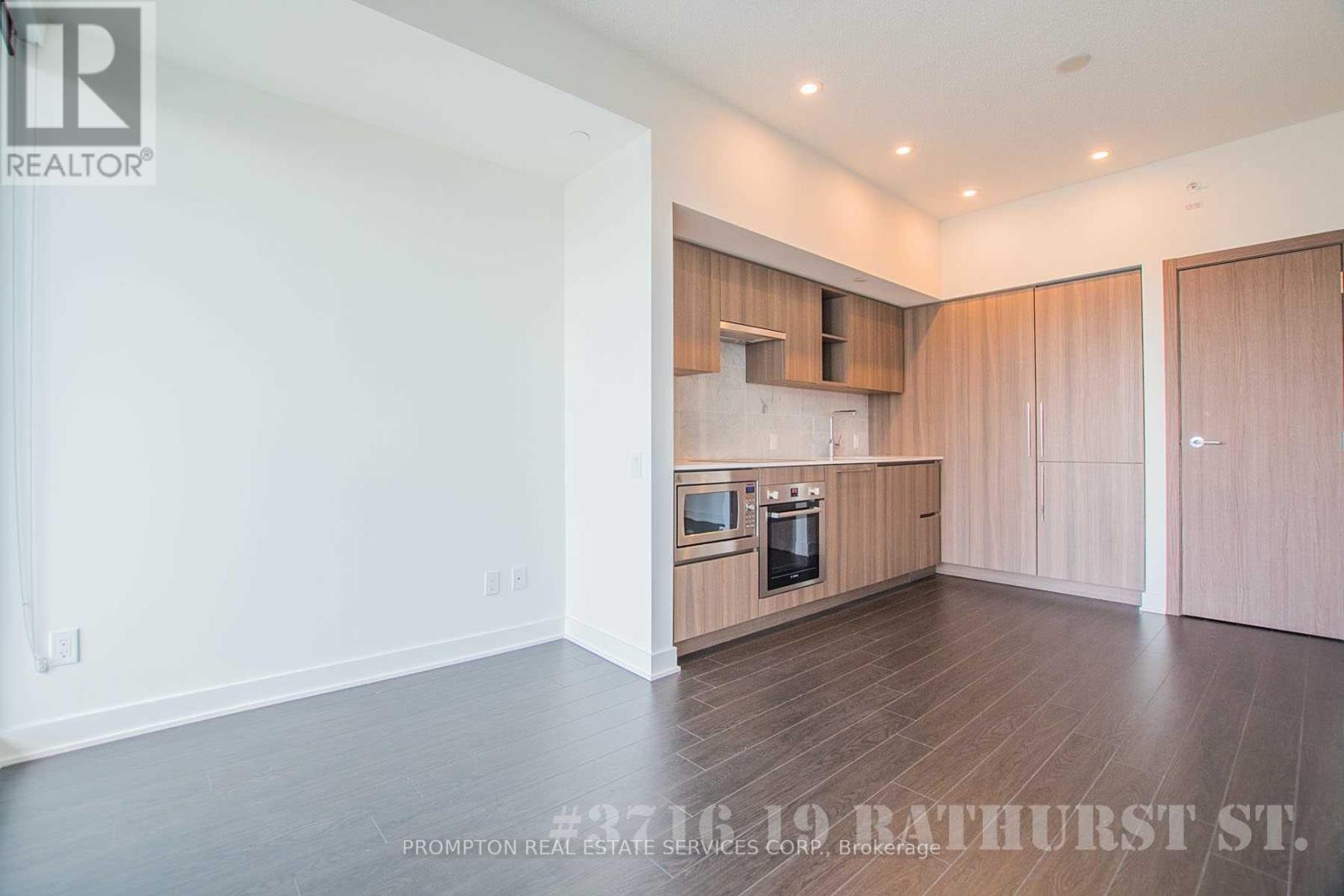 3716 - 19 Bathurst Street, Toronto, Ontario  M5V 0N1 - Photo 5 - C14113984