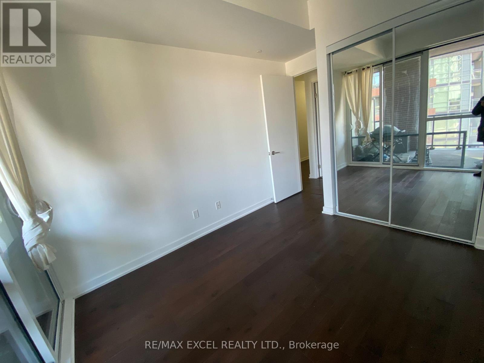 510 - 20 Bruyeres Mews, Toronto, Ontario  M5V 0G8 - Photo 13 - C14114016