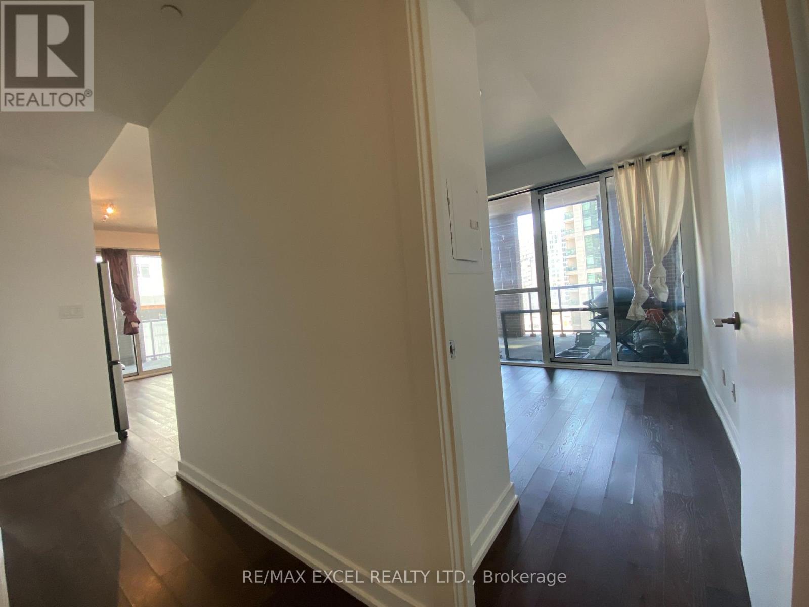 510 - 20 Bruyeres Mews, Toronto, Ontario  M5V 0G8 - Photo 17 - C14114016