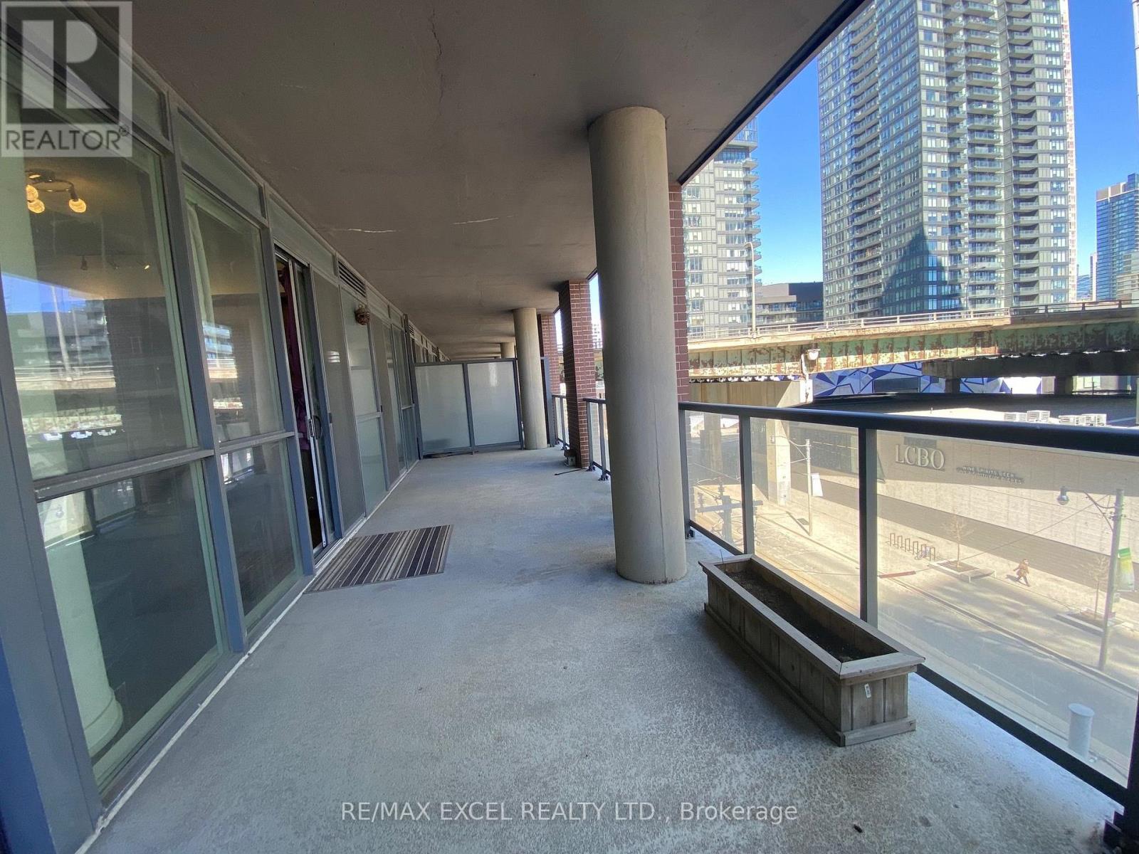510 - 20 Bruyeres Mews, Toronto, Ontario  M5V 0G8 - Photo 25 - C14114016