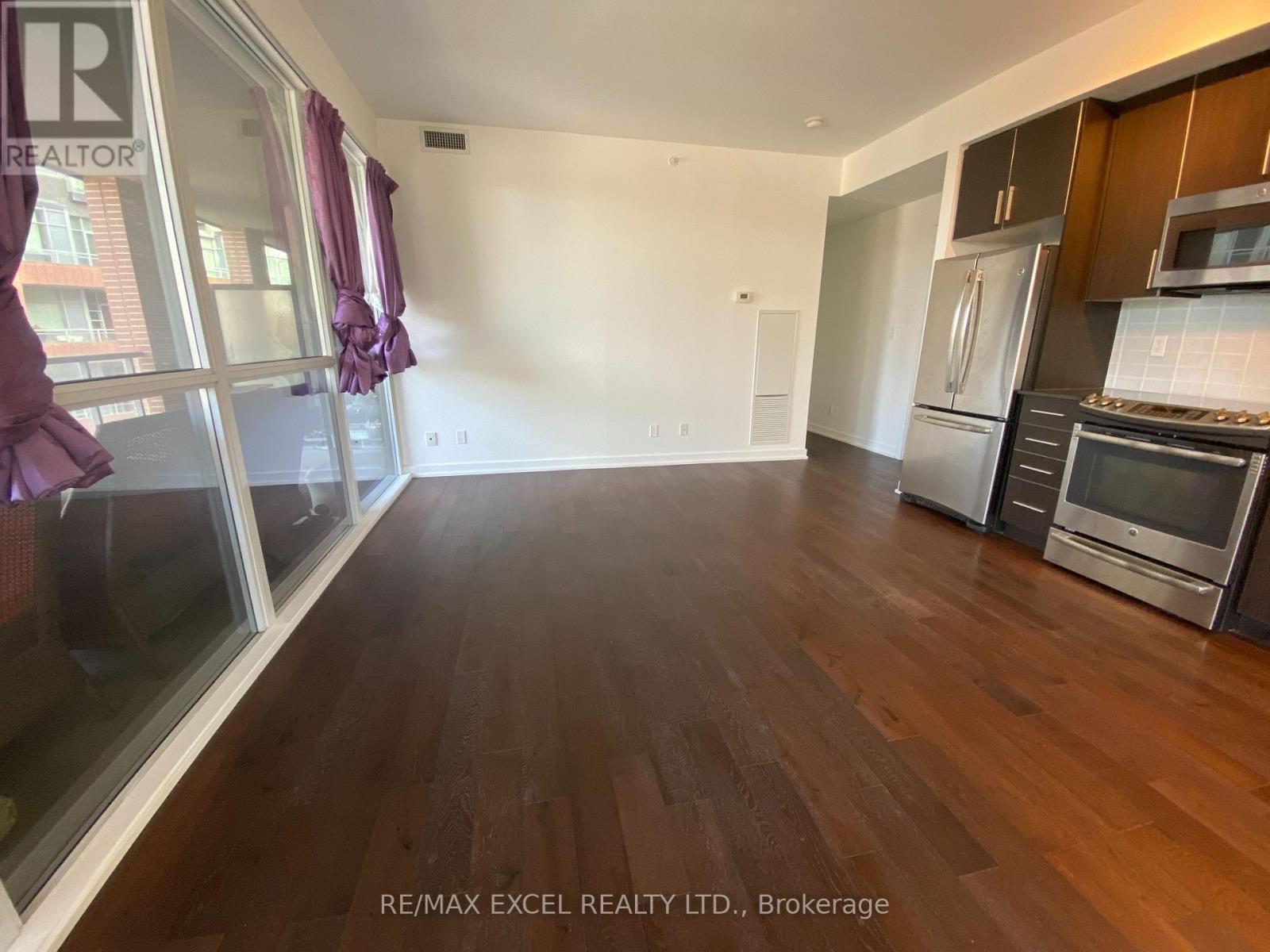 510 - 20 Bruyeres Mews, Toronto, Ontario  M5V 0G8 - Photo 4 - C14114016