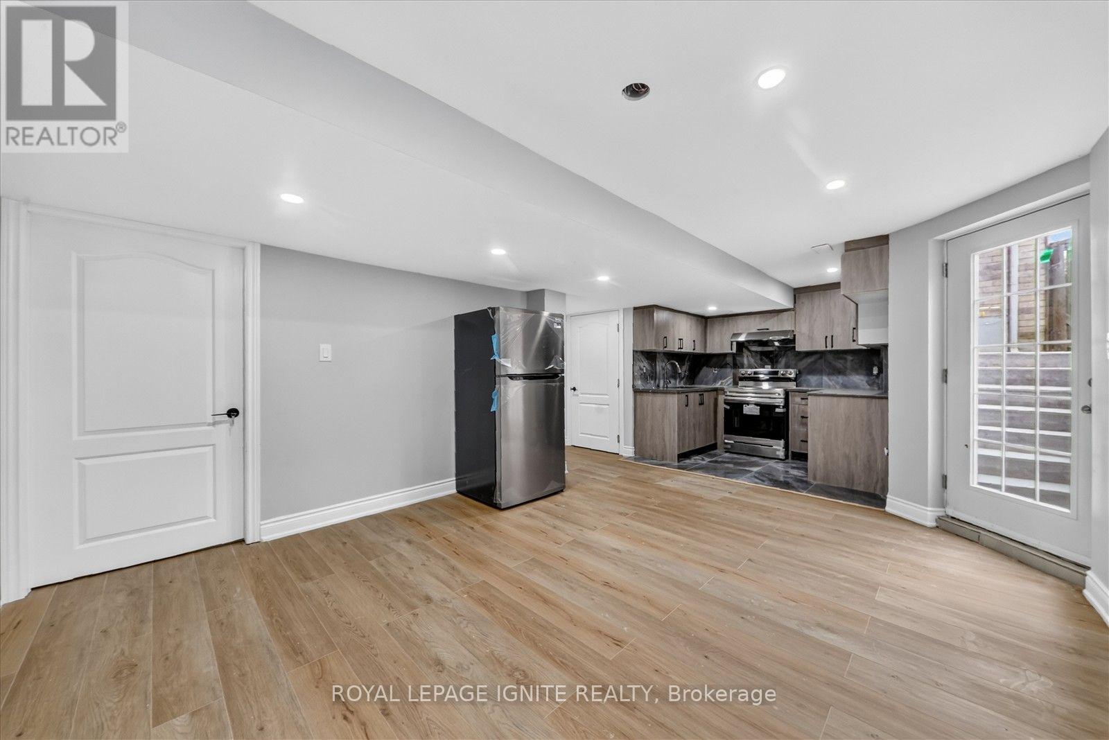 Bsmt - 15 Starry Crescent, Toronto, Ontario  M1X 2B6 - Photo 7 - E14113982