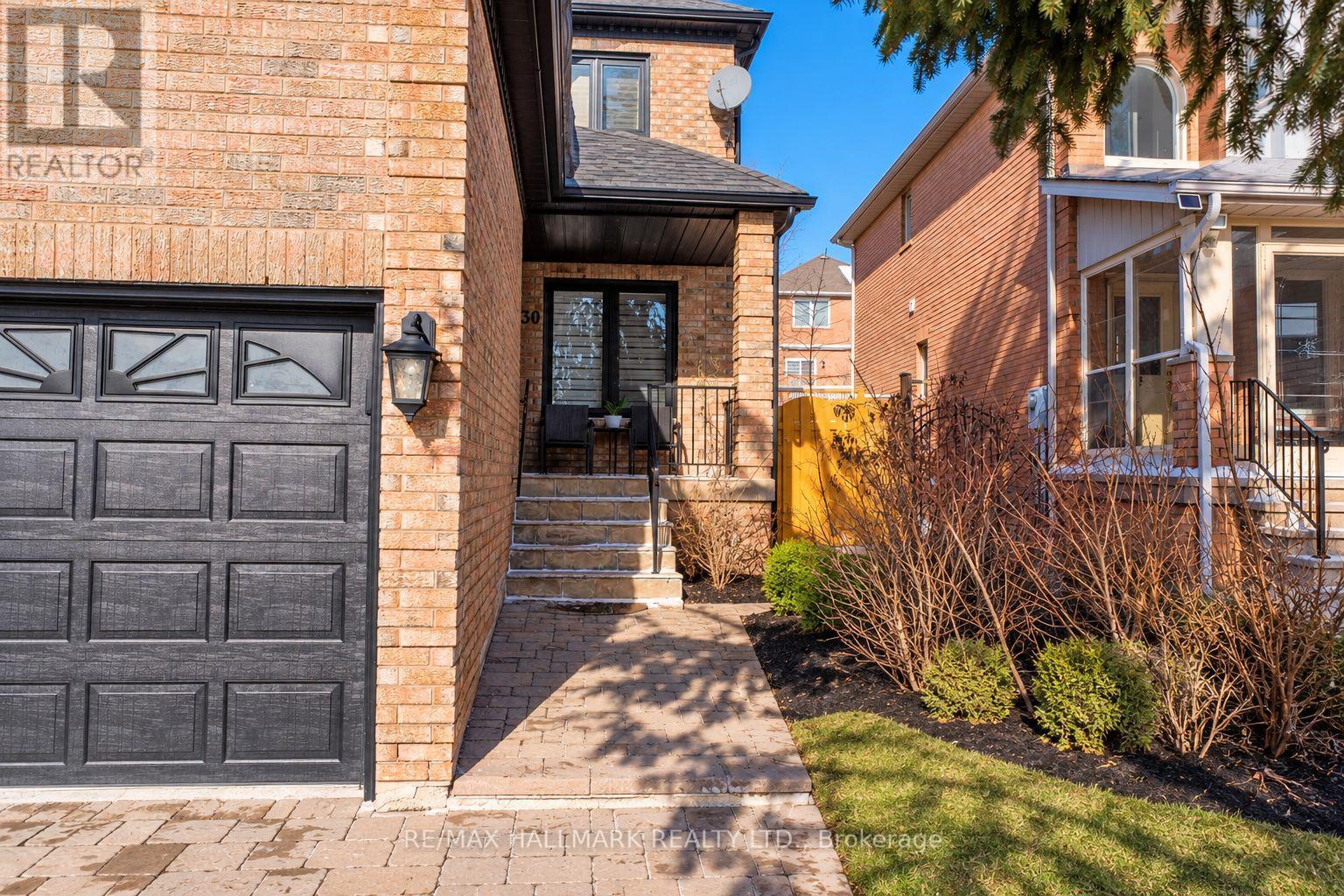 Main - 30 Painted Rock Avenue, Richmond Hill, Ontario  L4S 1R6 - Photo 2 - N14113986